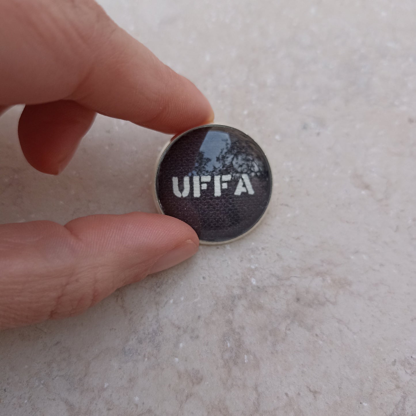 Spilla UFFA NERA