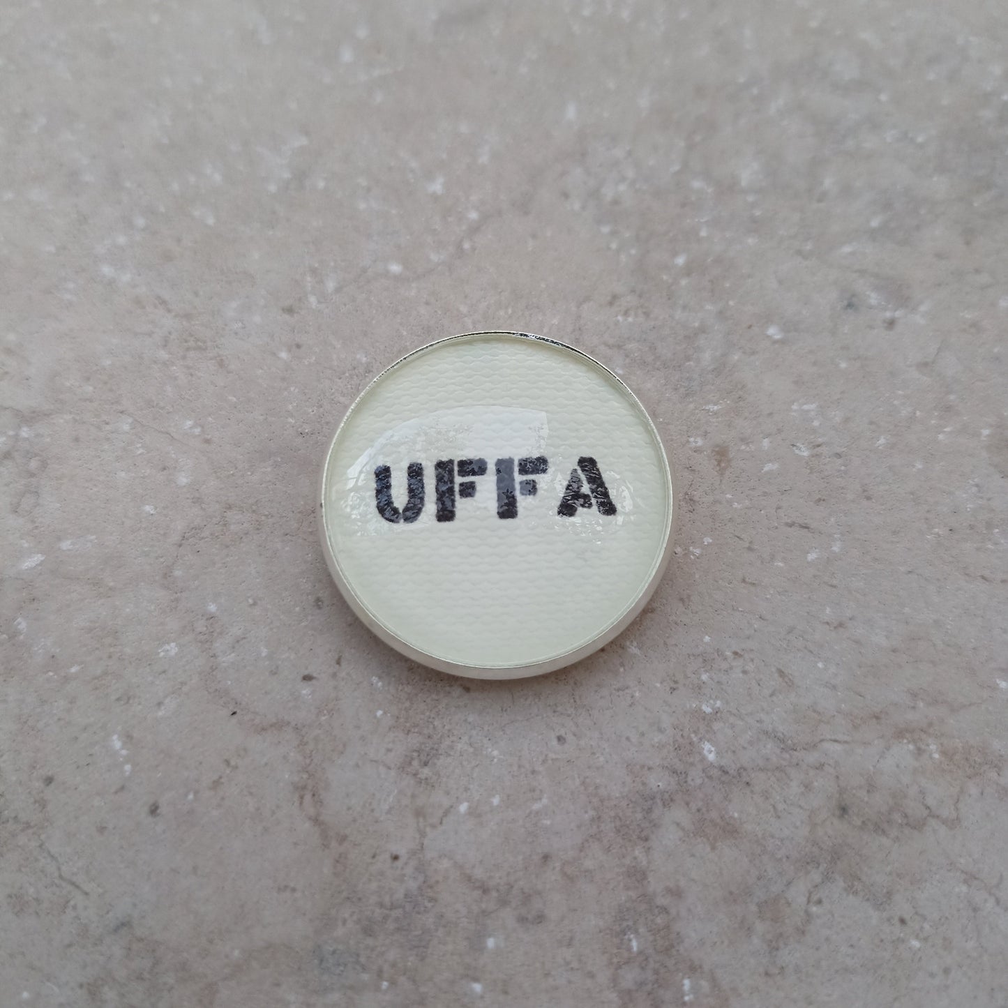 Spilla UFFA BIANCA