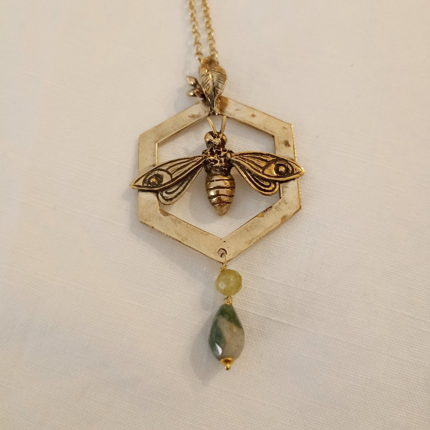 Collana APE con  ALVEARE