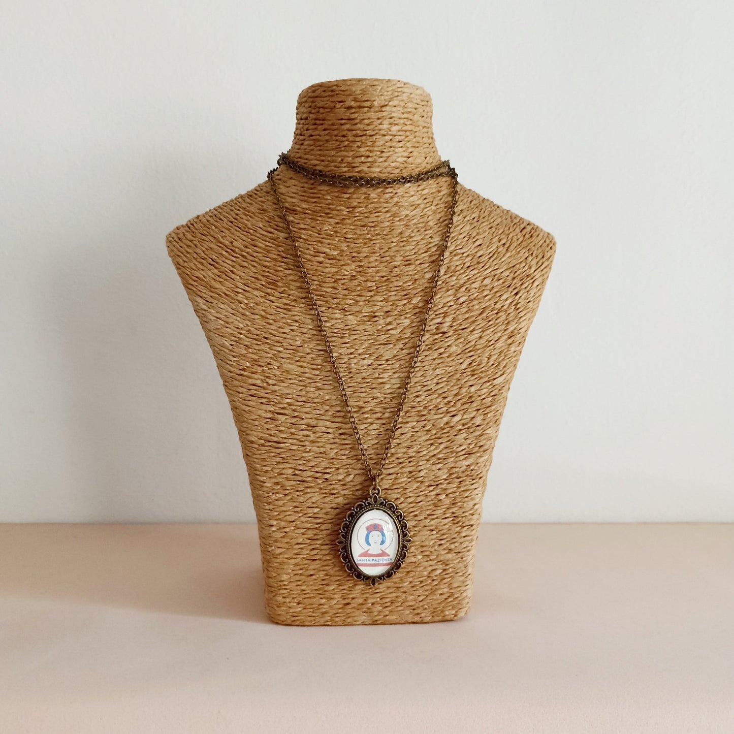 Collana con LA SANTA PAZIENZA