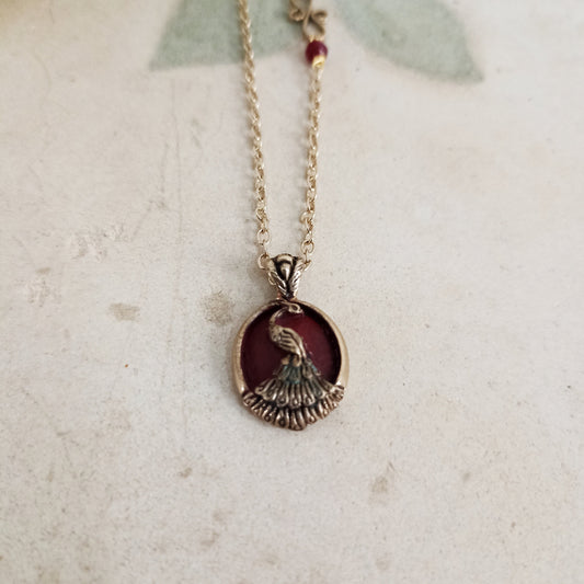 Collana PAVONE BORDEAUX